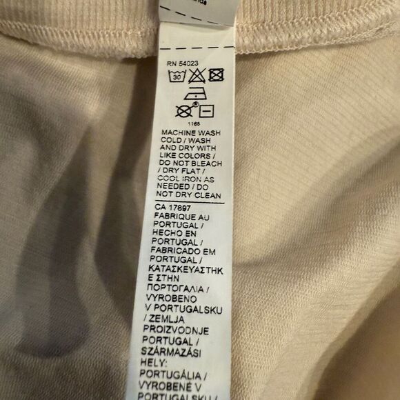 Athleta Ascent Top- Cream, size M - Picture 5 of 7